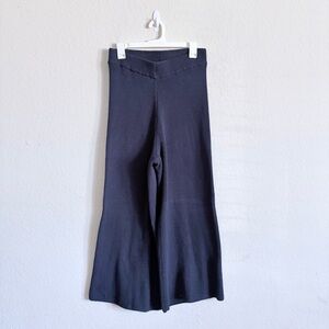 Sincerely Jules woman’s navy Knit wide leg pants size L ribbed chunky high waist